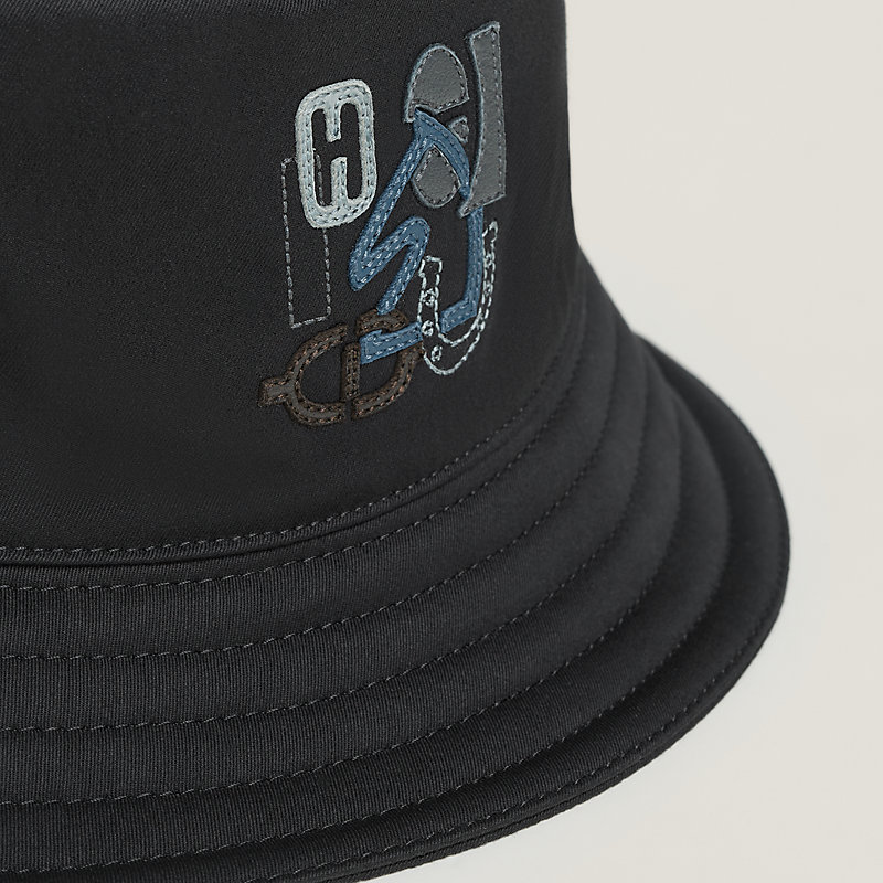 Fred Puzzle bucket hat