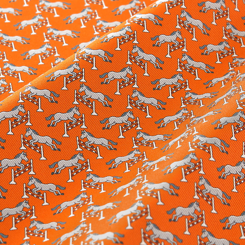 Free Jump pocket square 45