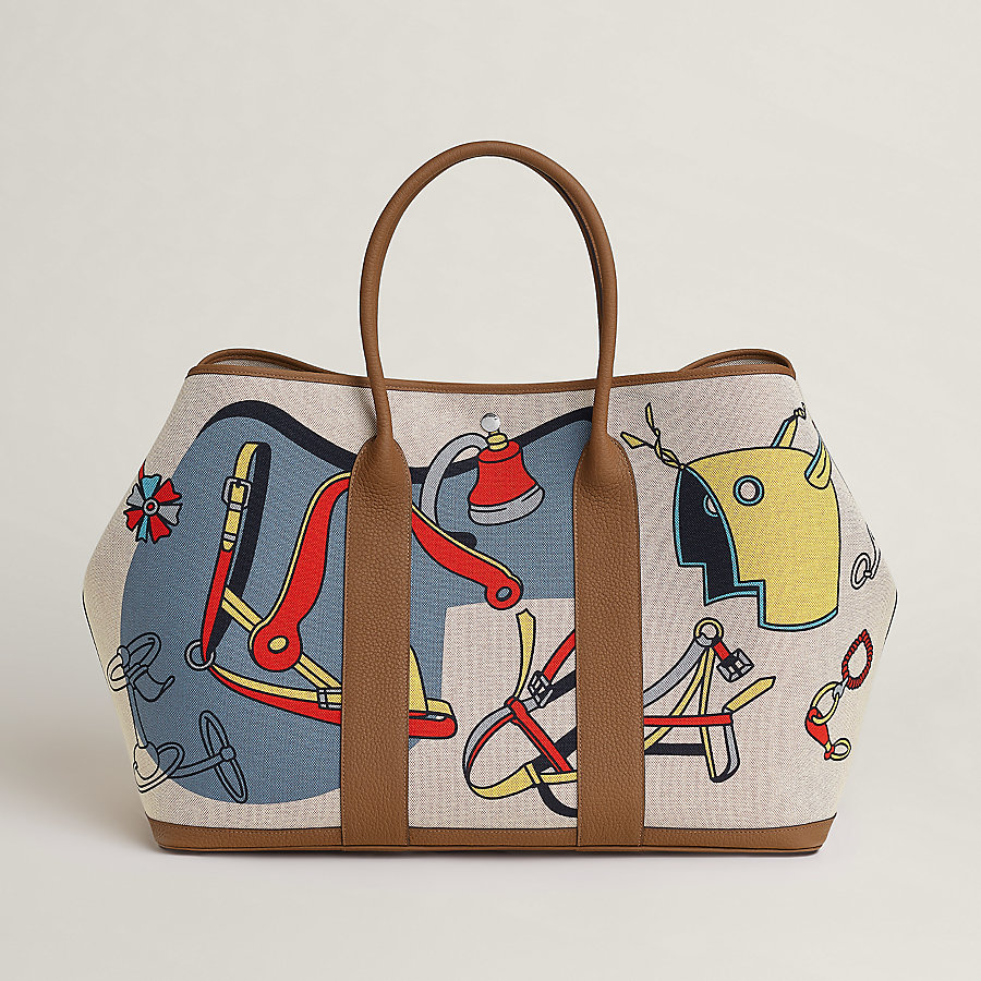 Garden Party Voyage 49 bag