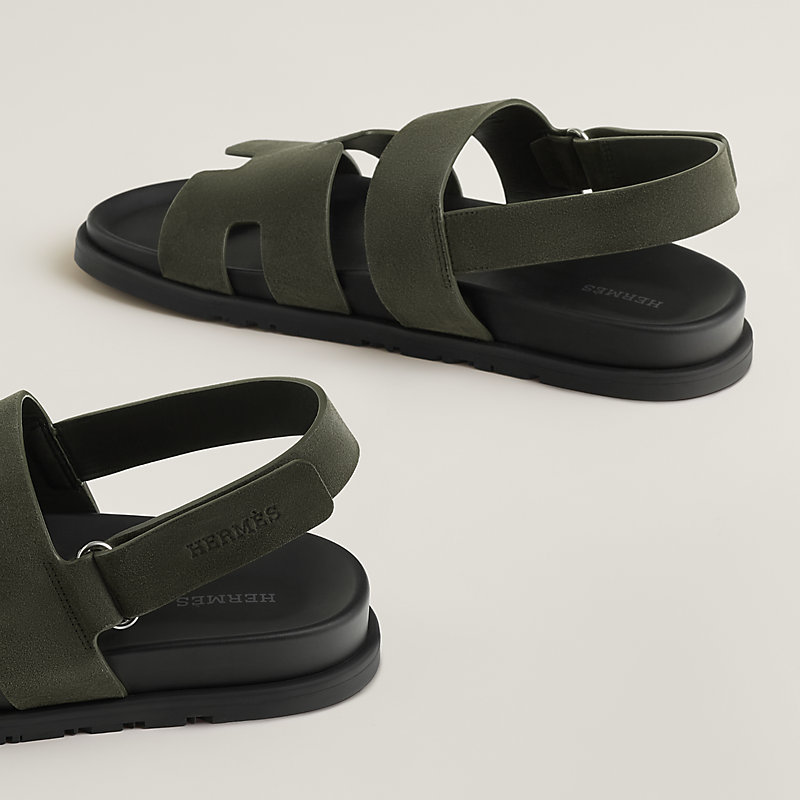 Genius sandal