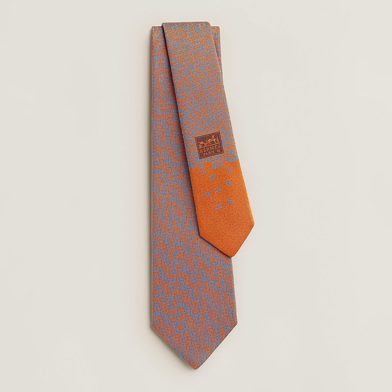 Geometrical H tie