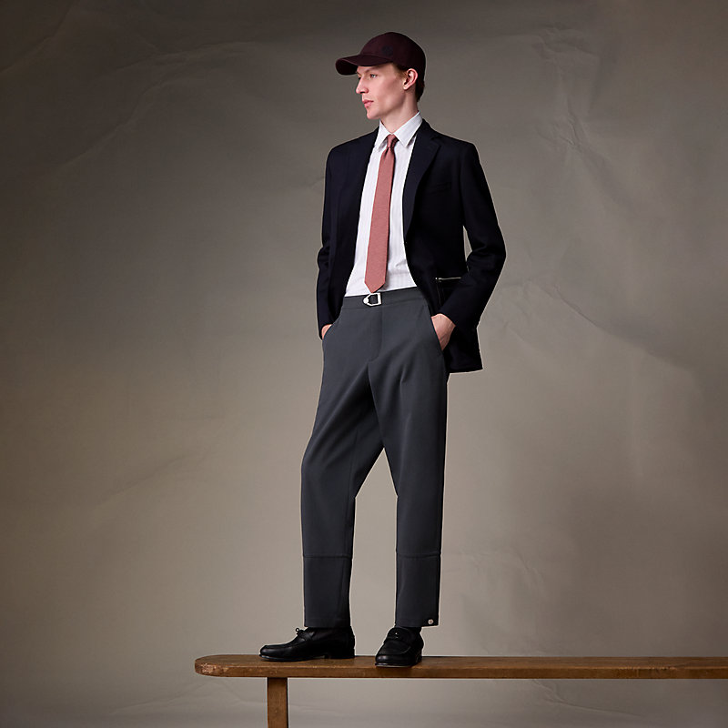 Geometrical H tie