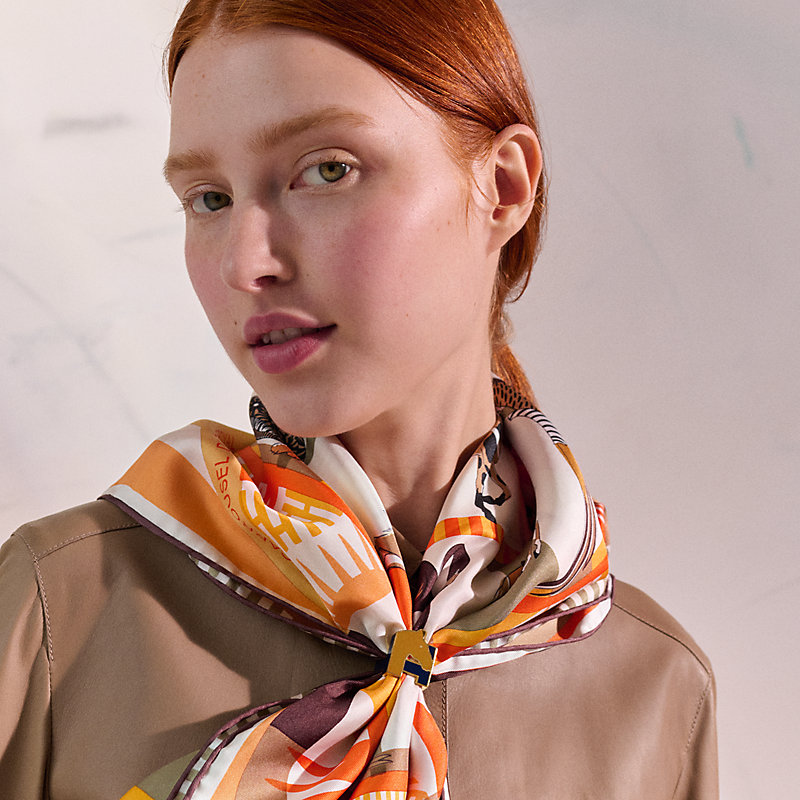 H Cheval scarf ring