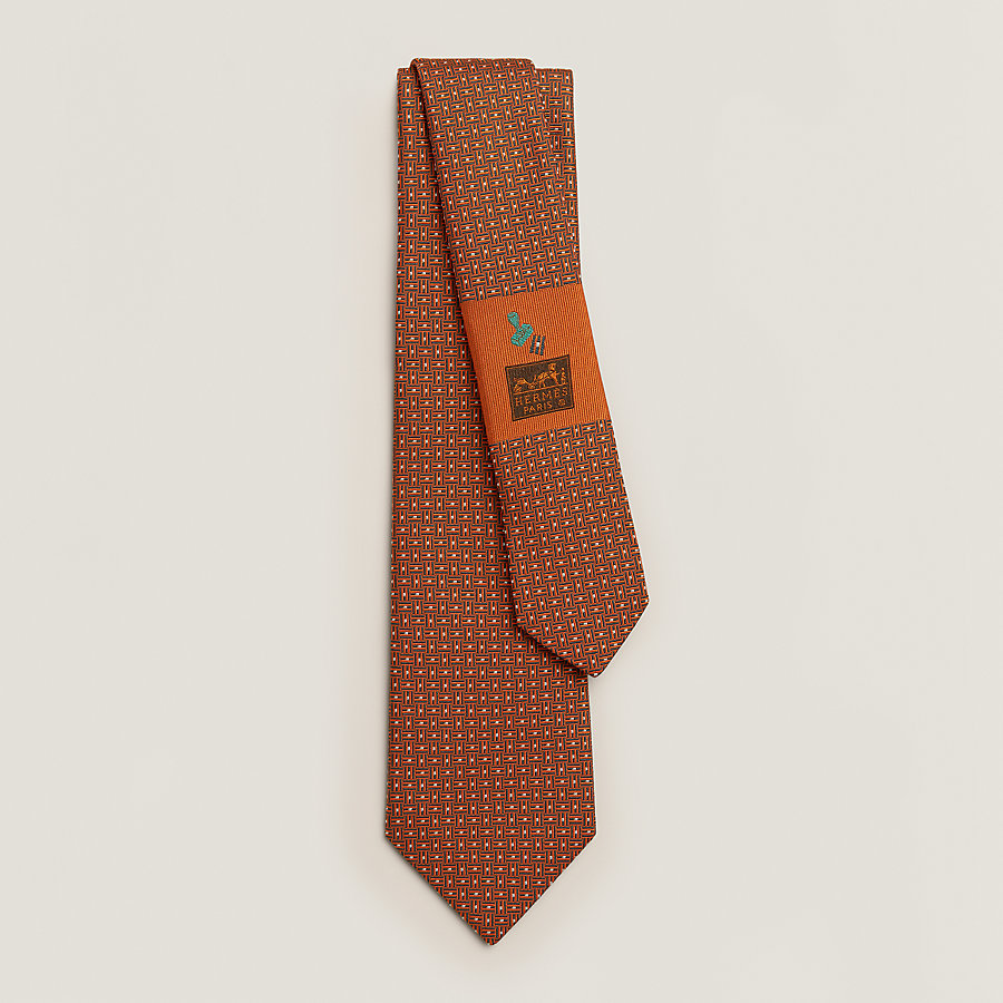 H Deco tie