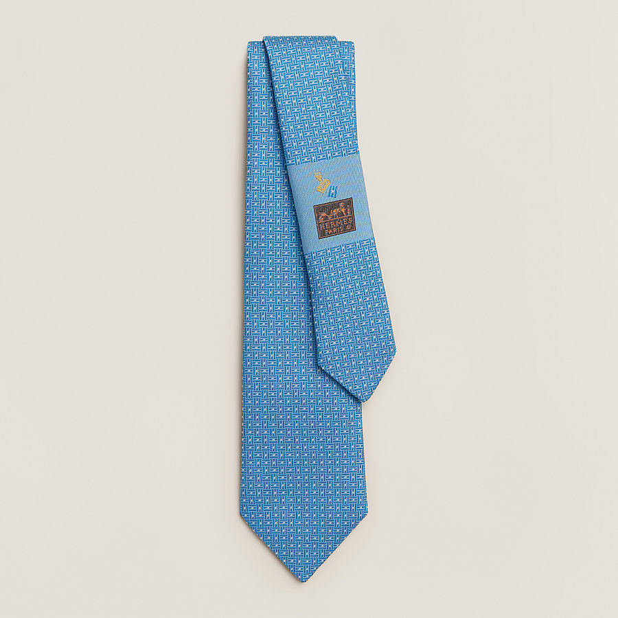 H Deco tie