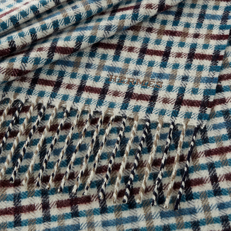 H Ecossais scarf
