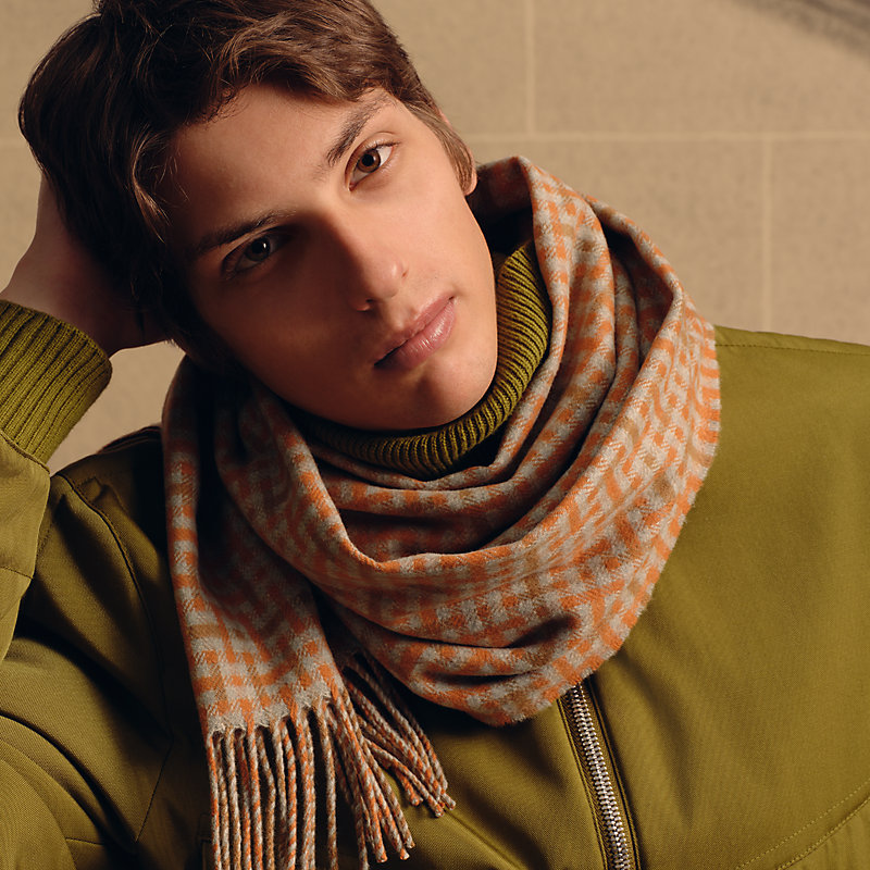 H Ecossais scarf