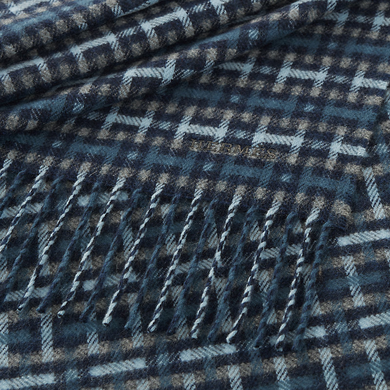 H Ecossais scarf