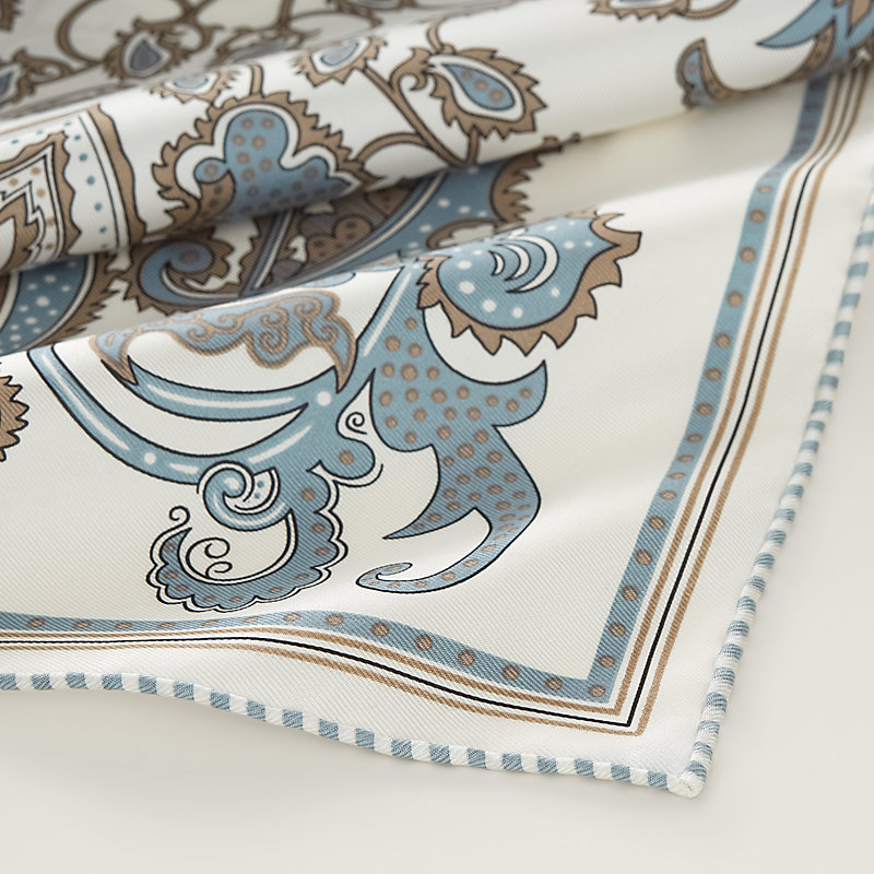 H Enlumine bandana 55