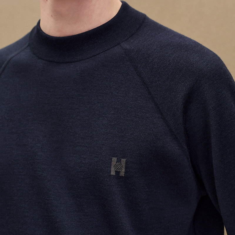 "H Golf" reversible crewneck sweater, View: , view 5 of 8