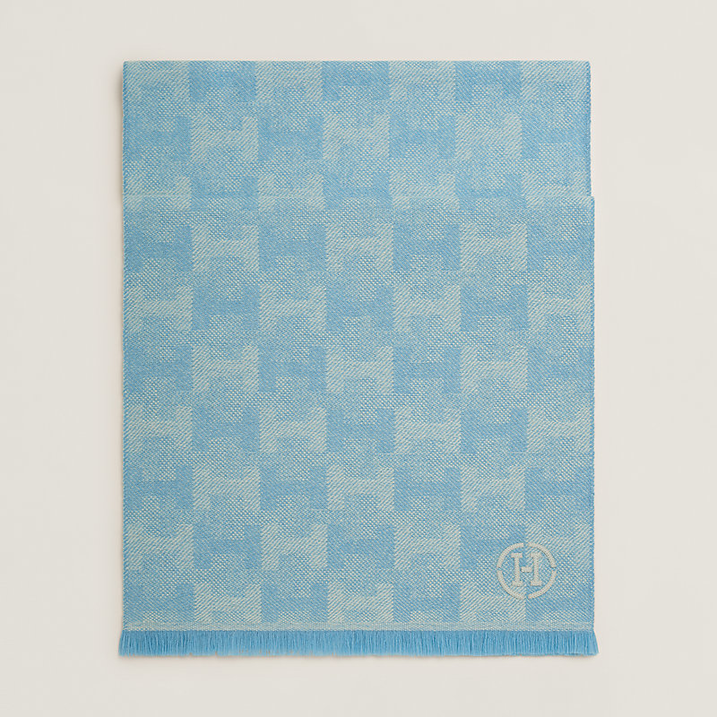 H Jacquard scarf