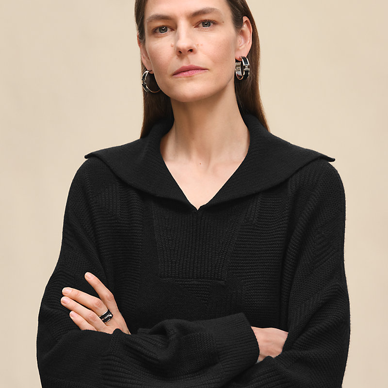 "H" long-sleeve sweater