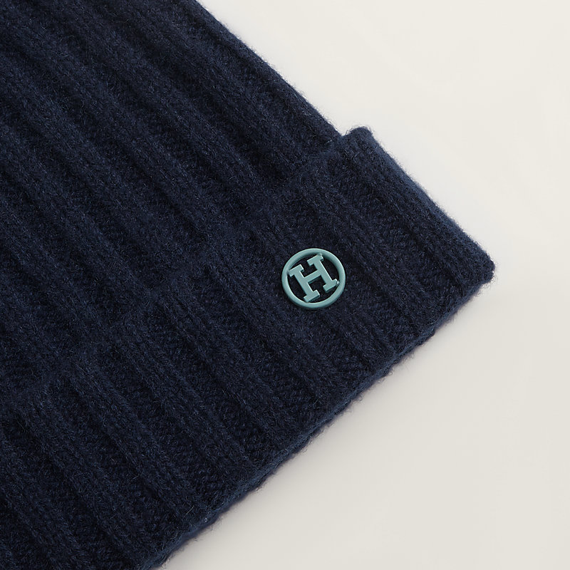 H Loop beanie