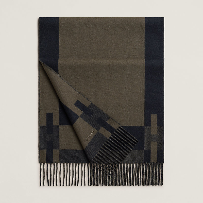 H Passant scarf