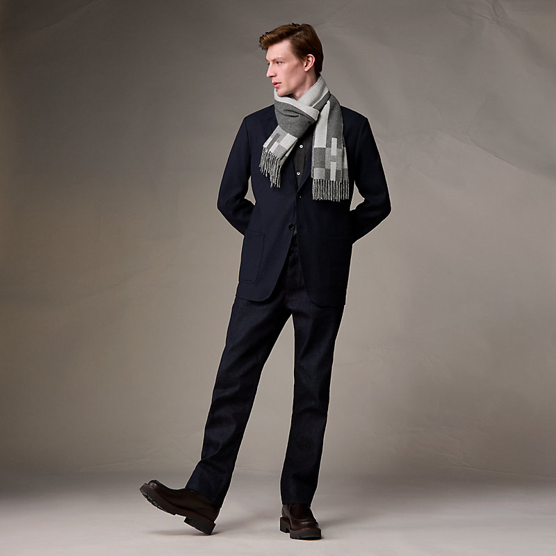 H Passant scarf