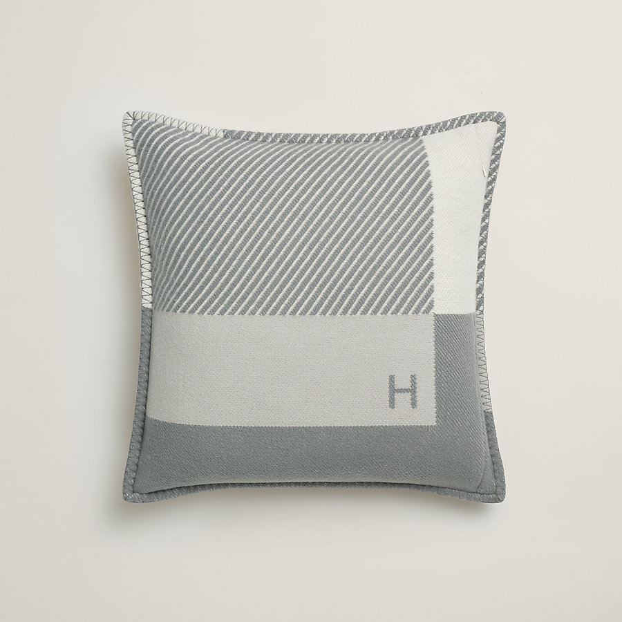 H Riviera pillow