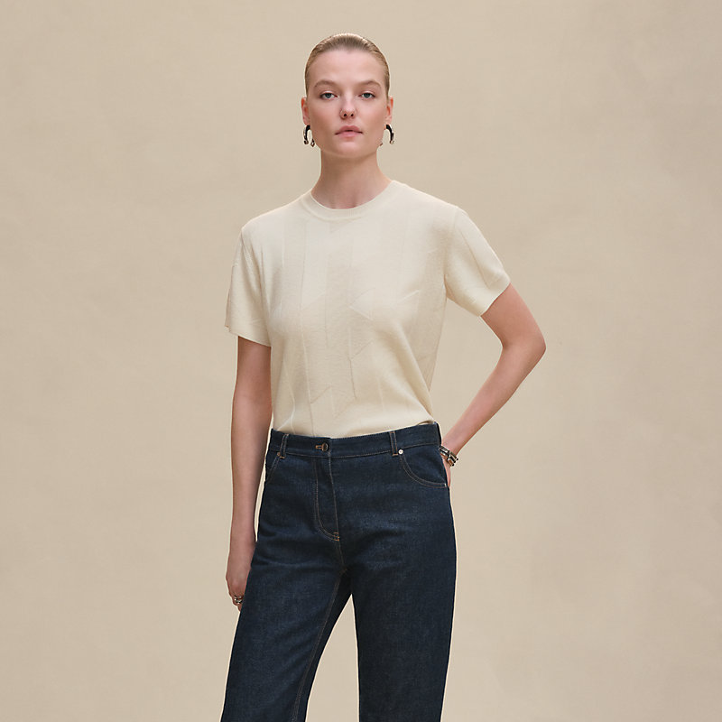 "H" short-sleeve sweater
