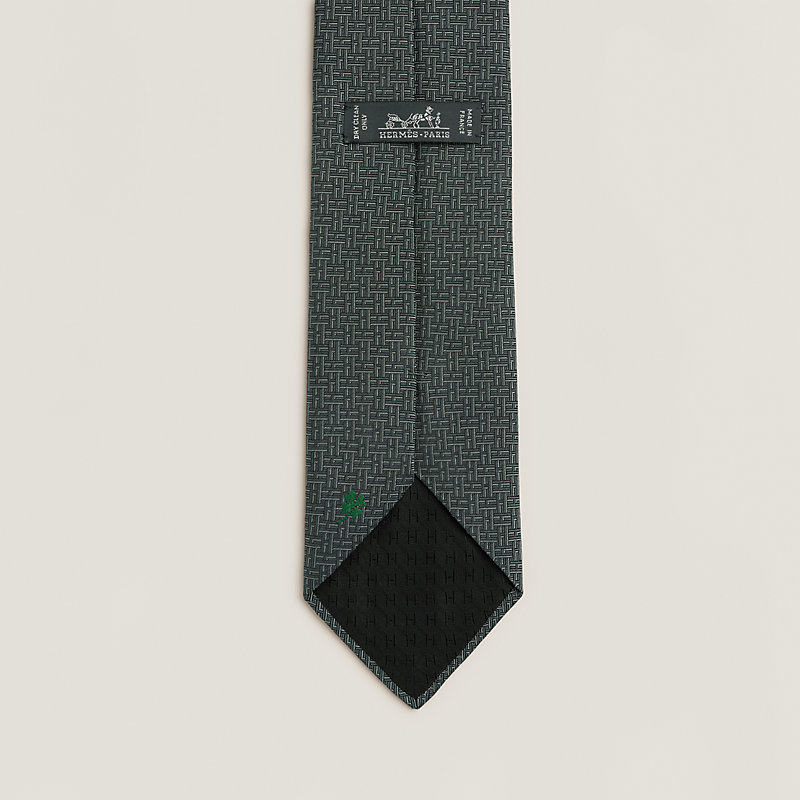H Trefles tie