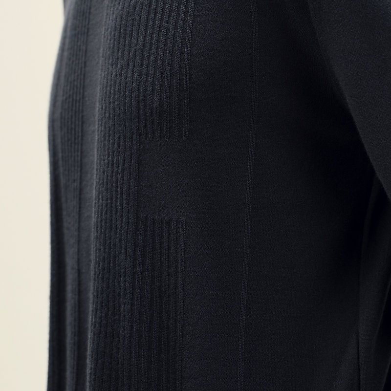 "H Vibration" crewneck sweater