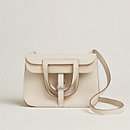 View: Worn, Halzan 25 bag