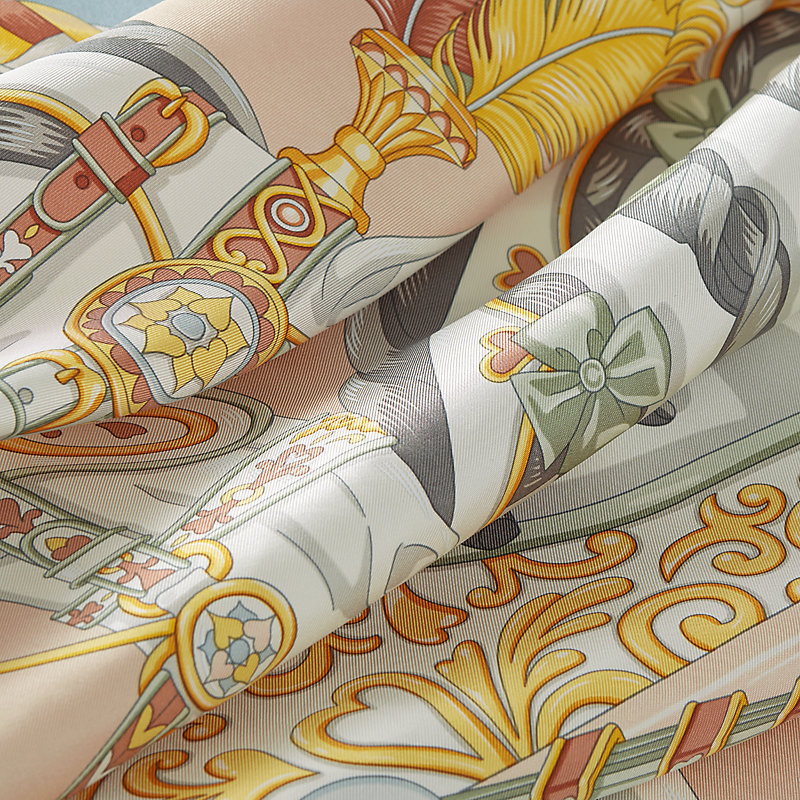 Harnais de Coeur scarf 90, Limited Edition