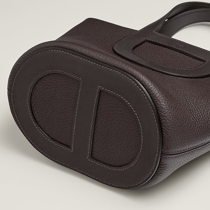 Hermès In-the-Loop 18 bag