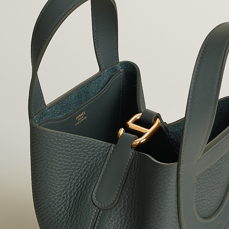 Hermès In-the-Loop 18 bag
