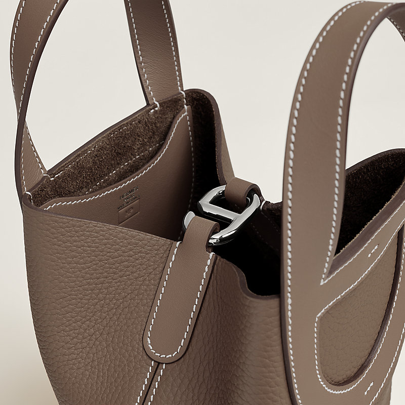 Hermès In-the-Loop 18 bag