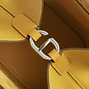 View: Detail, Hermès In-the-Loop 18 bag