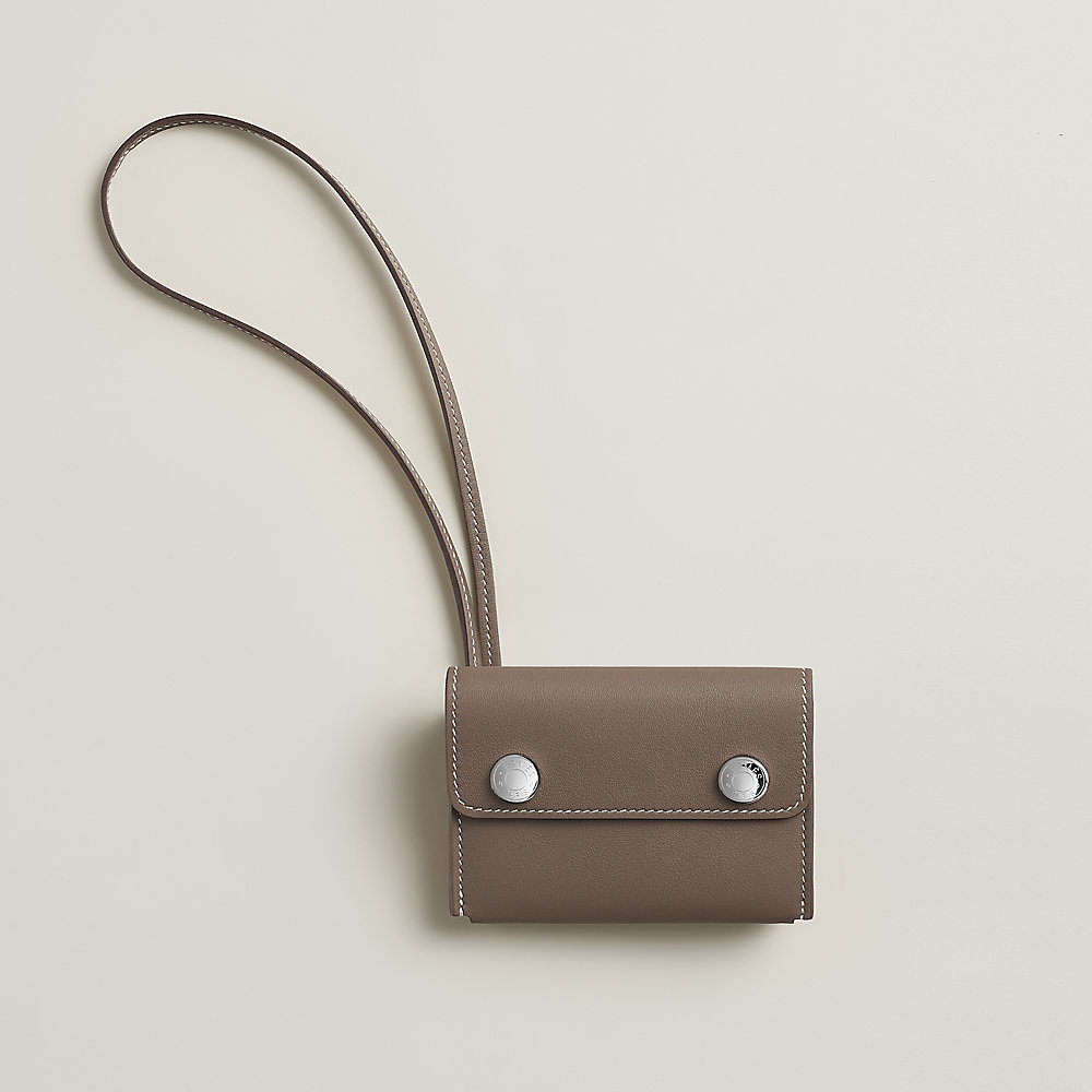 Hermèsnap card holder | Hermès Mainland China
