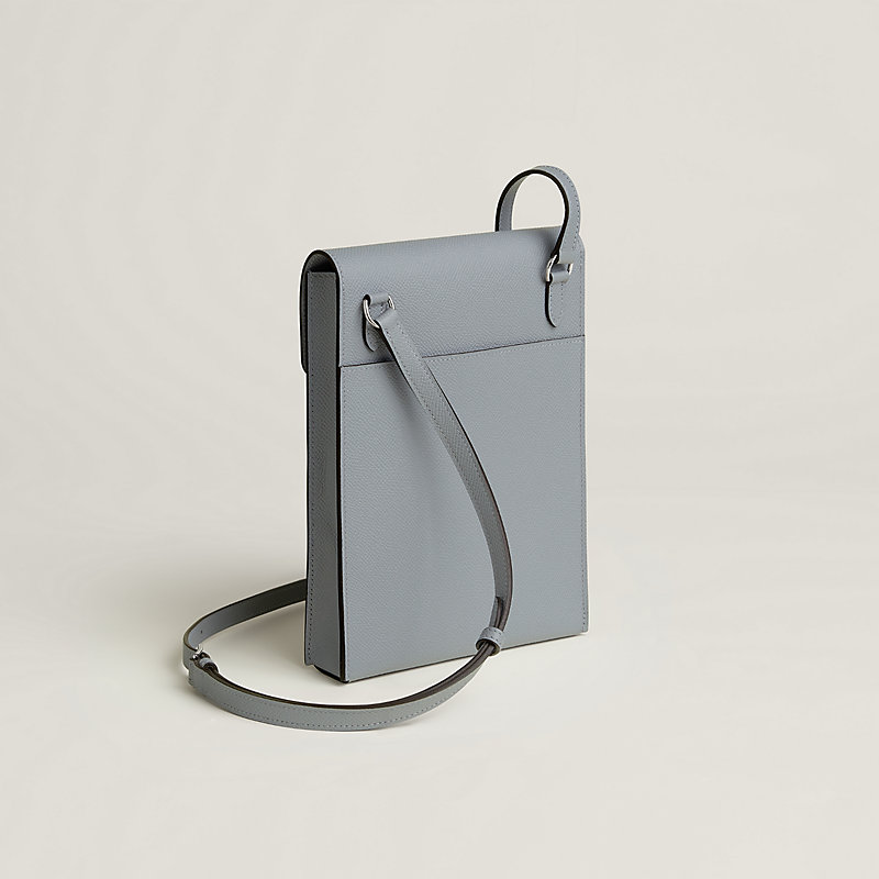 Hermèsnap Vertical To Go pouch