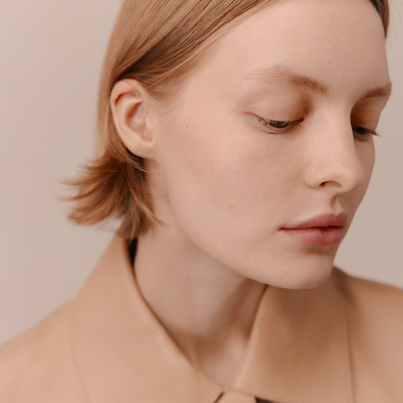 Hydrating and smoothing perfecting primer