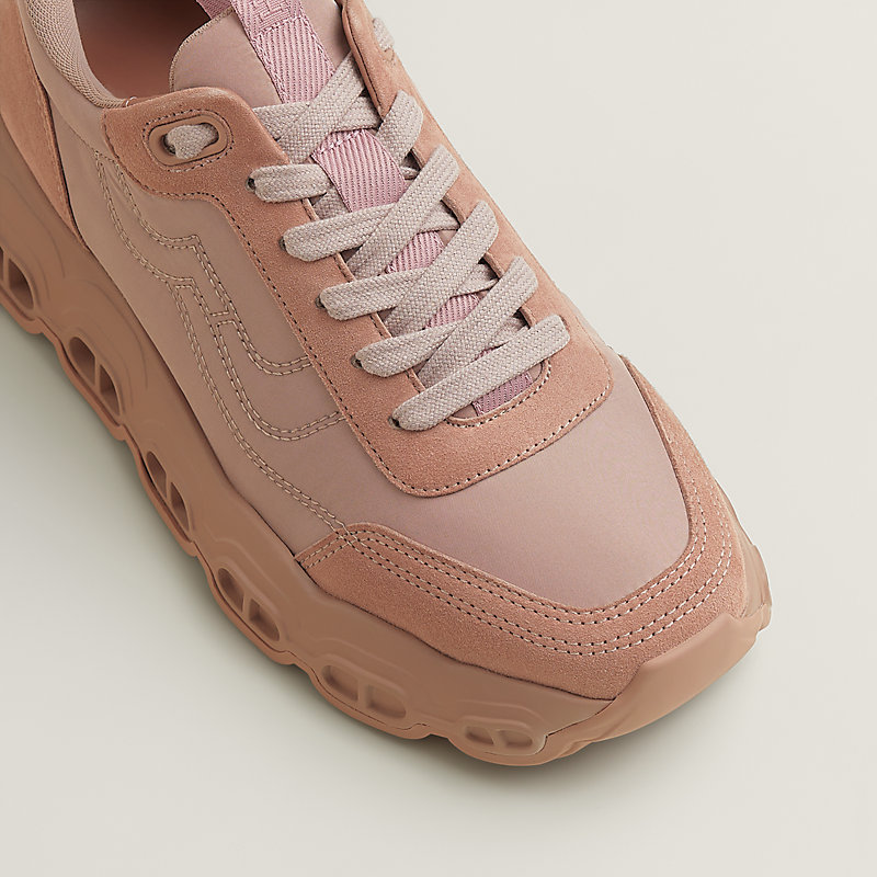 Impulse sneaker