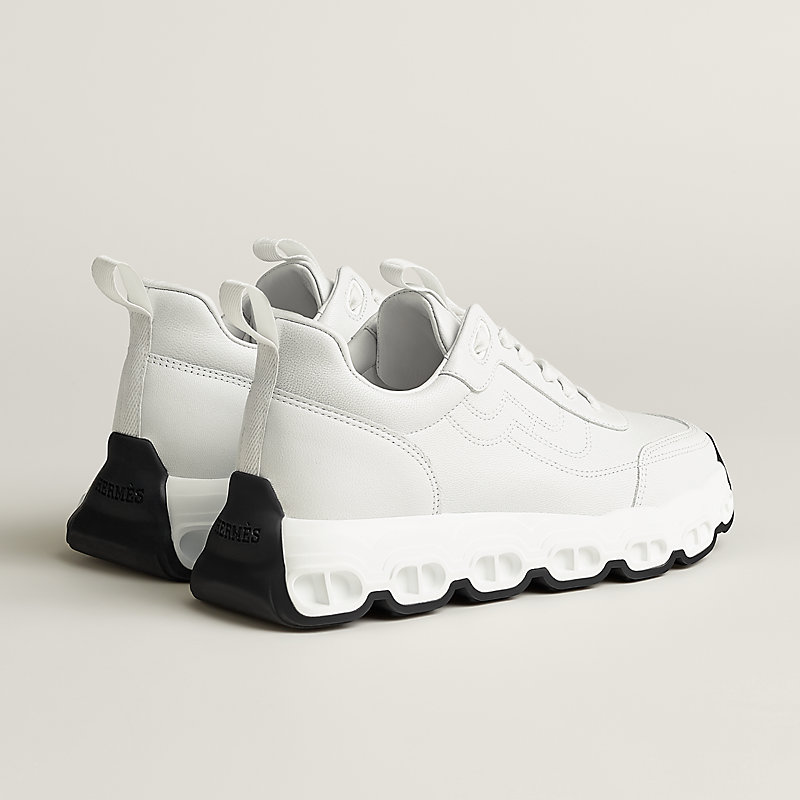 Impulse sneaker