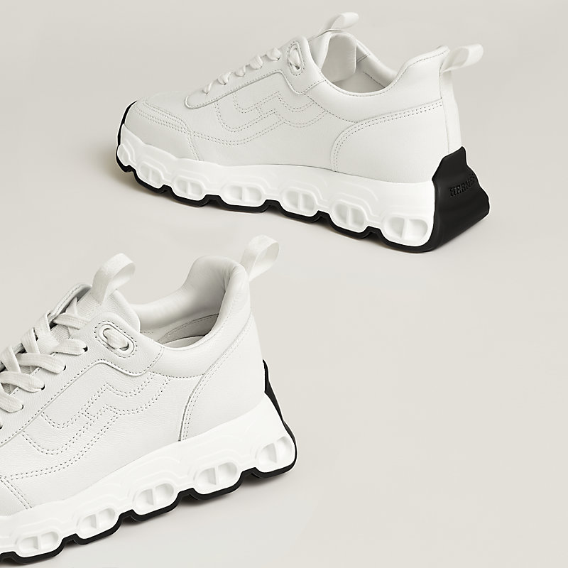 Impulse sneaker