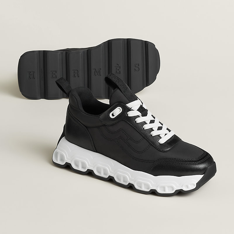 Impulse sneaker