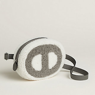 in-the-loop-pluch-belt-bag--