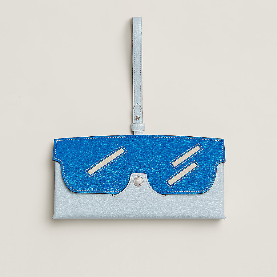 In the Loop Wink glasses case