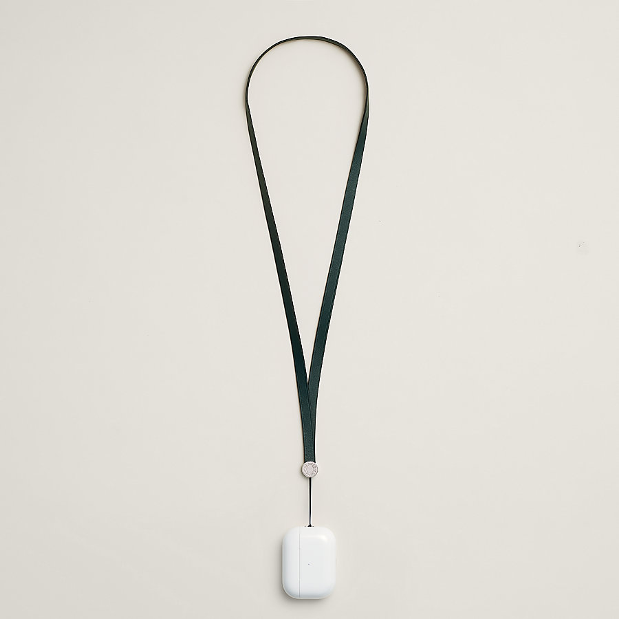 Ipso lanyard