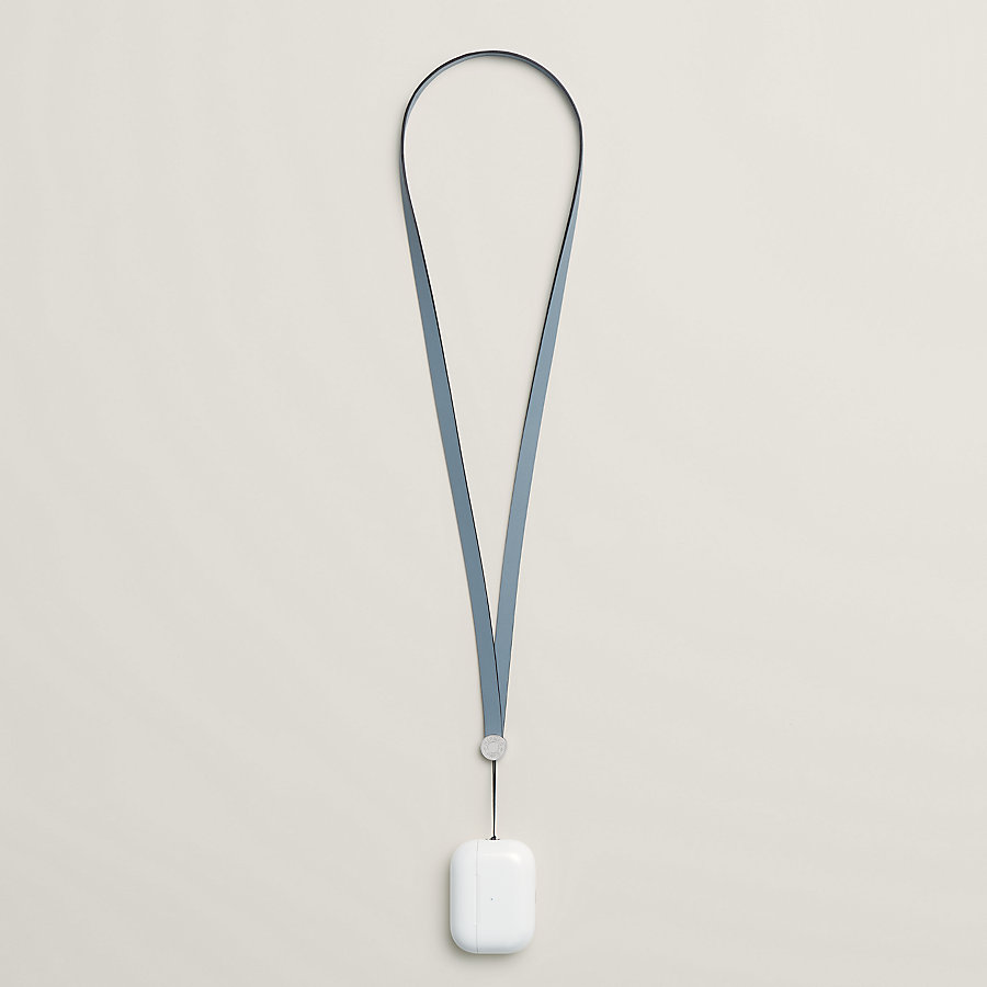 Ipso lanyard