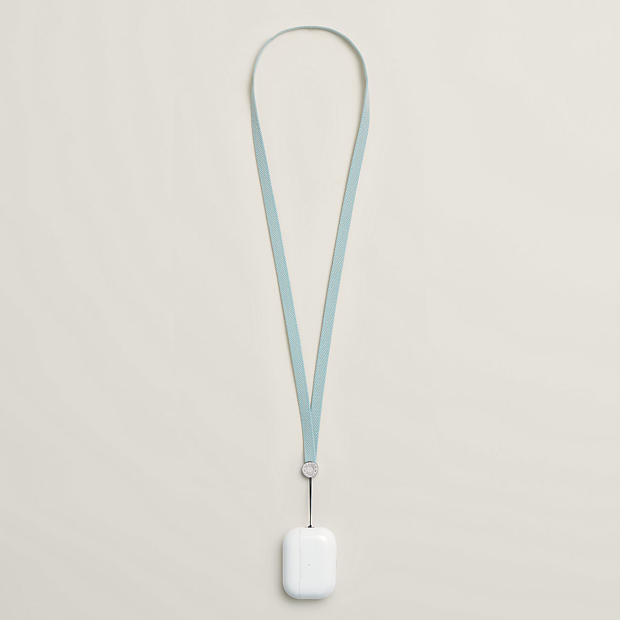 Ipso lanyard