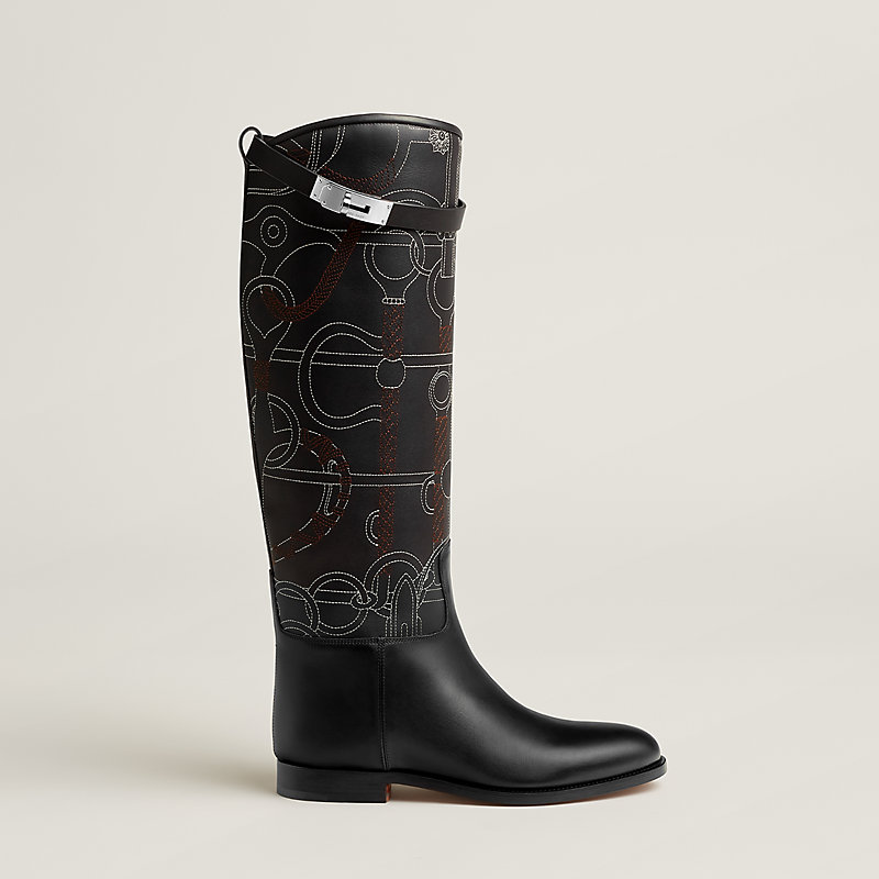 Jumping shorter boot