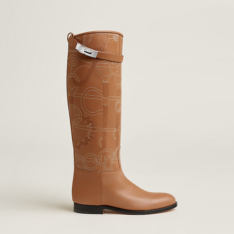 Jumping shorter boot