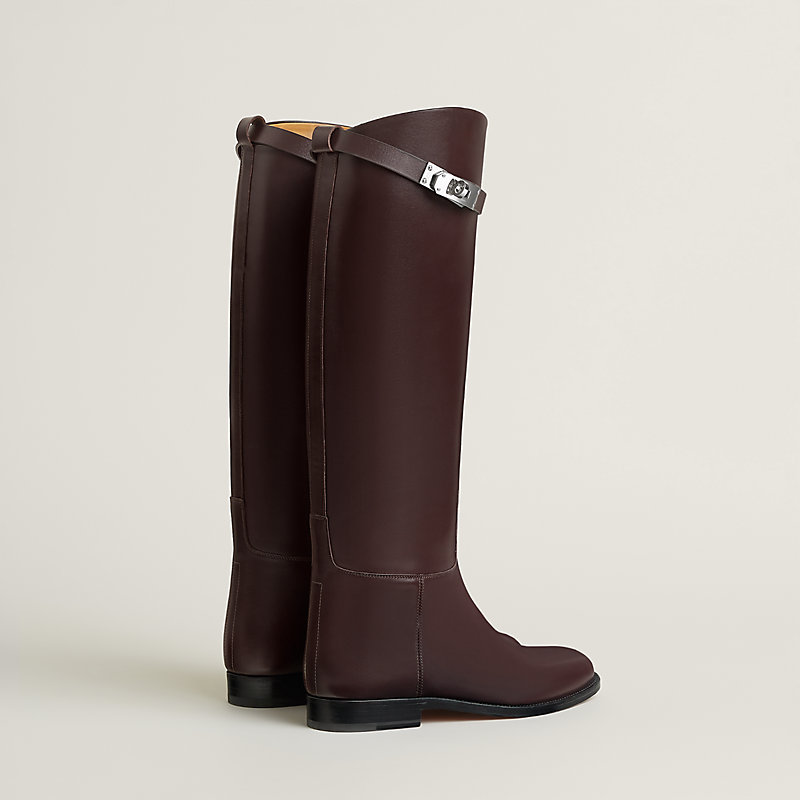Jumping shorter boot