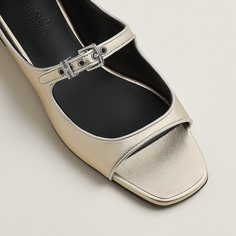 Kristen sandal
