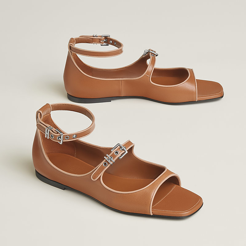 Kristen sandal