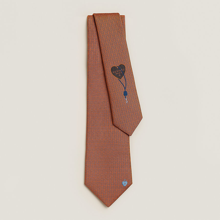 La Clef du Bonheur tie