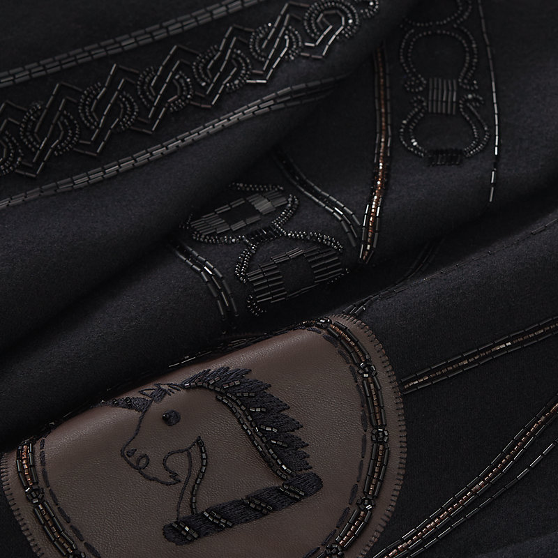 La Promenade du Matin embroidered stole