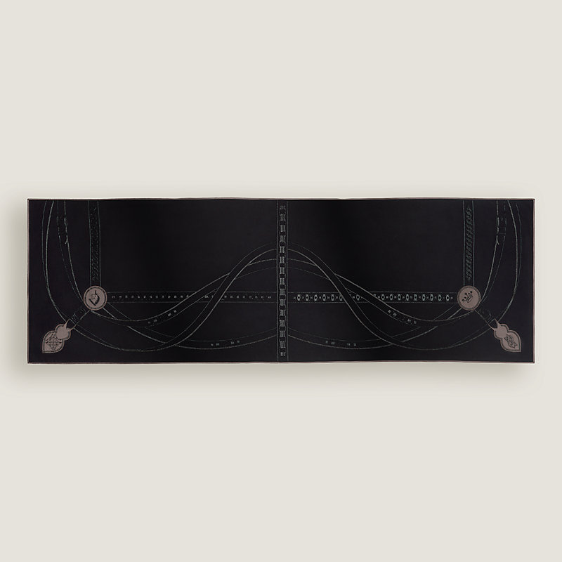 La Promenade du Matin embroidered stole