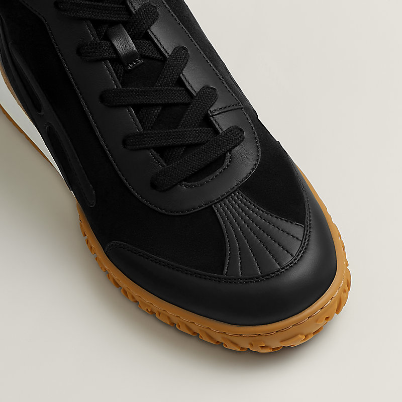 Lace up sneaker